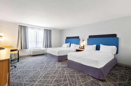 New Castle Hotel | Hampton Inn & Suites New Castle