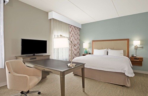 Wendel Hotel | Hampton Inn & Suites North Huntingdon-Irwin