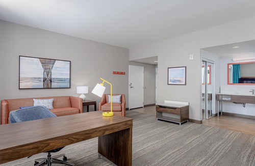 Orange Beach Hotel | Hampton Inn & Suites Orange Beach/Gulf Front