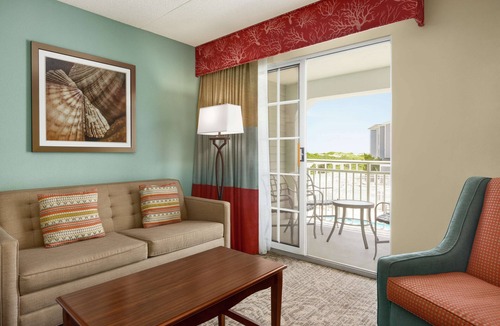 Pine Island Hotel | Hampton Inn & Suites Outer Banks/Corolla