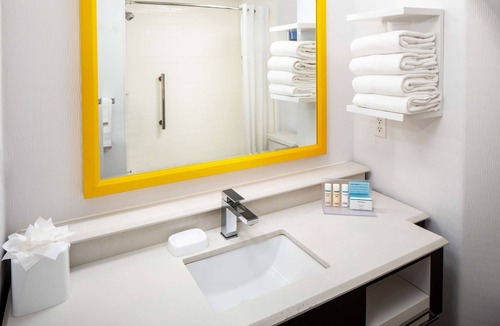 Parker Hotel | Hampton Inn & Suites Parker