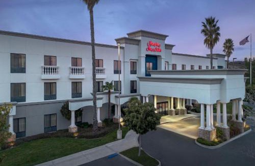 Paso Robles Hotel | Hampton Inn & Suites Paso Robles