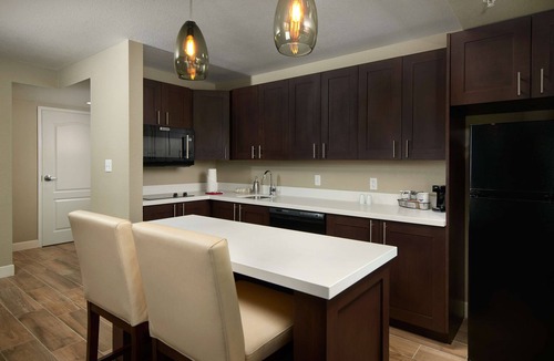 Central Scottsdale Hotel | Hampton Inn & Suites Phoenix/Scottsdale on Shea Boulevard