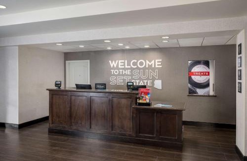Deer Valley Hotel | Hampton Inn & Suites Phoenix North/Happy Valley