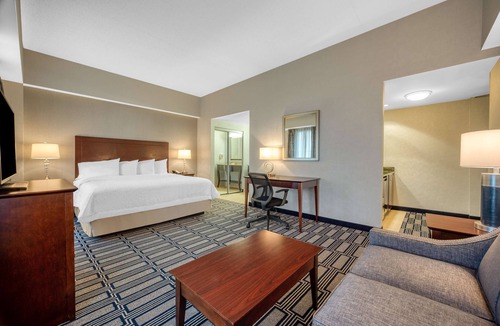Downtown Hotel | Hampton Inn & Suites Providence Downtown