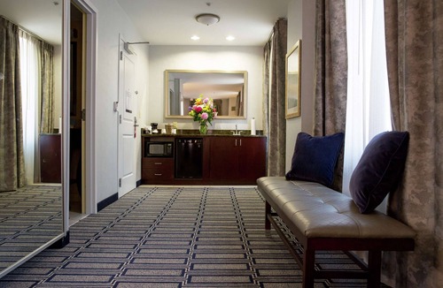 Downtown Hotel | Hampton Inn & Suites Providence Downtown