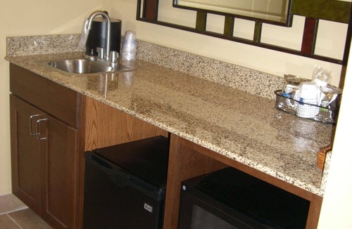 Pueblo Hotel | Hampton Inn & Suites Pueblo/North