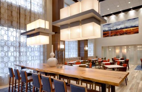 Rexburg Hotel | Hampton Inn & Suites Rexburg