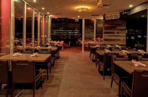Downtown Richmond Hotel | Hampton Inn & Suites - Richmond - Downtown, VA