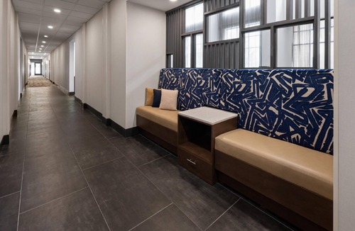 Dumbarton Hotel | Hampton Inn & Suites Richmond/Glenside