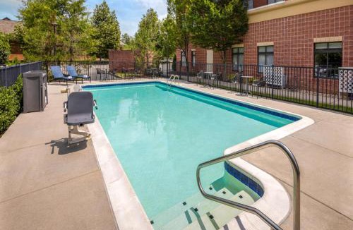 Dumbarton Hotel | Hampton Inn & Suites Richmond Glenside