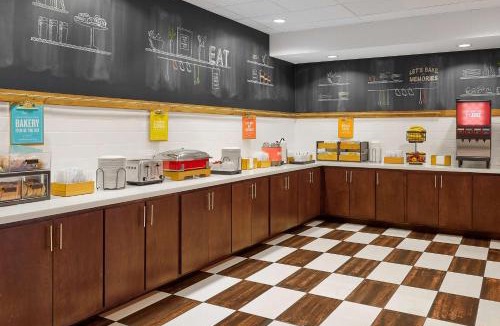 Ridgecrest Hotel | Hampton Inn & Suites Ridgecrest