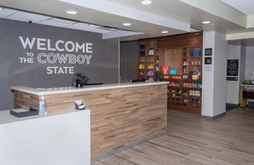 Riverton Hotel | Hampton Inn & Suites Riverton