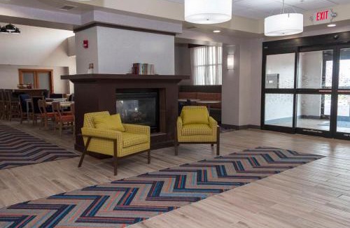 Riverton Hotel | Hampton Inn & Suites Riverton
