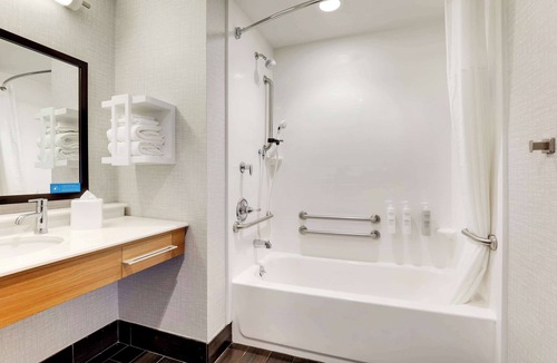 Rome Hotel | Hampton Inn & Suites Rome