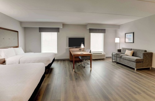 Rome Hotel | Hampton Inn & Suites Rome