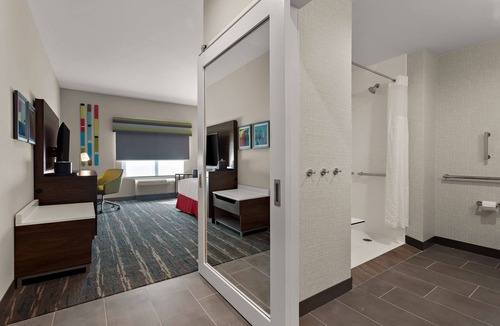 Ruskin Hotel | Hampton Inn & Suites Ruskin I-75