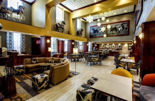 Bloomfield Hotel | Hampton Inn & Suites Staten Island