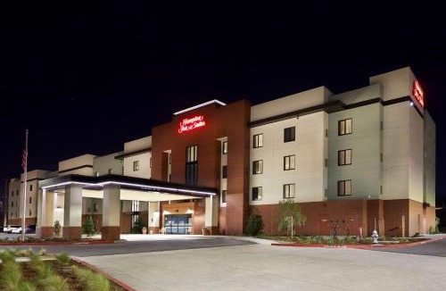 East Sacramento Hotel | Hampton Inn & Suites Sacramento at CSUS