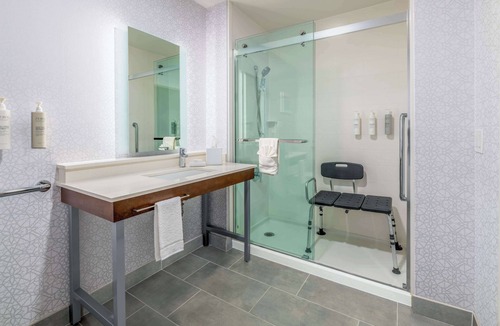 Arden-Arcade Hotel | Hampton Inn & Suites Sacramento-Cal Expo
