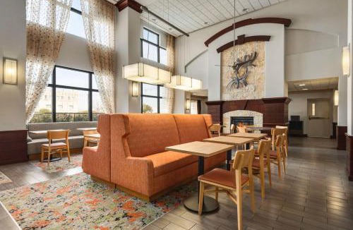 San Marcos Hotel | Hampton Inn & Suites San Marcos