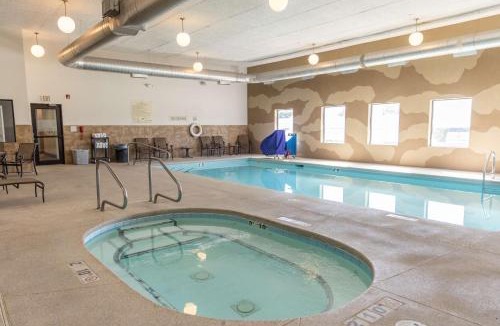 Scottsbluff Hotel | Hampton Inn & Suites Scottsbluff