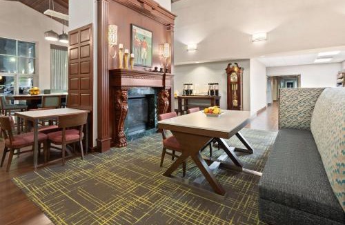 Scottsburg Hotel | Hampton Inn & Suites Scottsburg