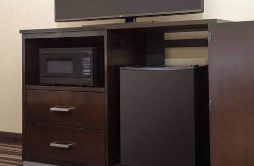 Federal Way Hotel | Hampton Inn & Suites Seattle/Federal Way