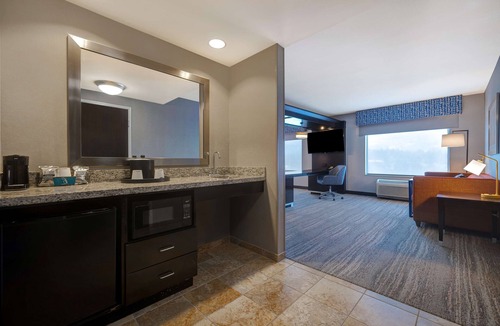 Federal Way Hotel | Hampton Inn & Suites Seattle/Federal Way