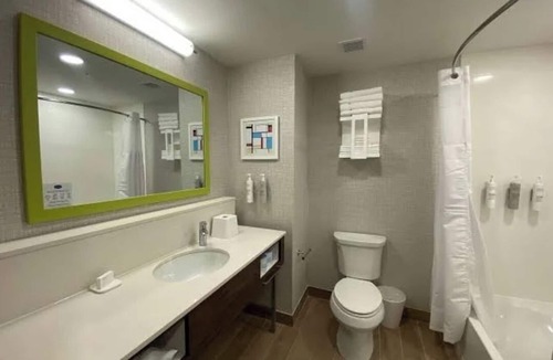 Somerset Hotel | Hampton Inn & Suites Somerset