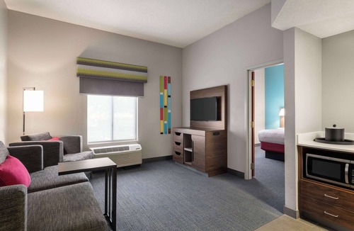 Springfield Hotel | Hampton Inn & Suites Springfield, MO