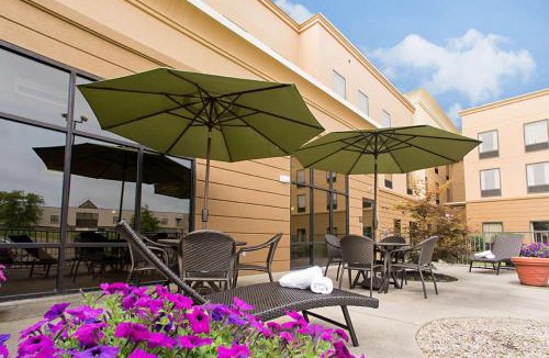 Springboro Hotel | Hampton Inn & Suites Springboro