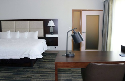 Stephenville Hotel | Hampton Inn & Suites Stephenville