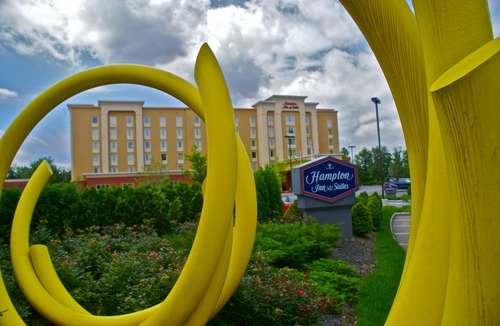 Bloomfield Hotel | Hampton Inn & Suites Staten Island