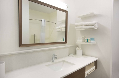 Stillwater Hotel | Hampton Inn & Suites Stillwater West