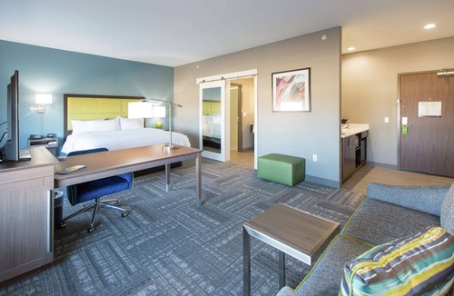 Stroud Hotel | Hampton Inn & Suites Stroud