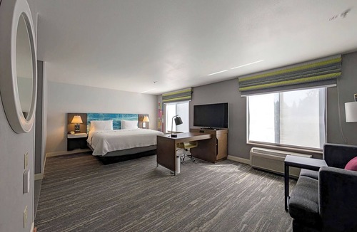 South End Hotel | Hampton Inn & Suites Tacoma
