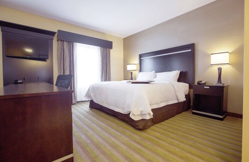 Toledo Hotel | Hampton Inn & Suites Toledo/Westgate