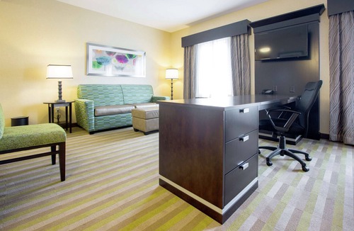 Toledo Hotel | Hampton Inn & Suites Toledo/Westgate