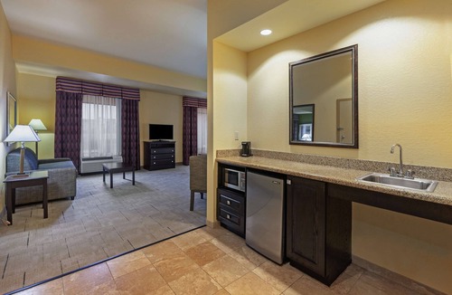 Owasso Hotel | Hampton Inn & Suites Tulsa North/Owasso