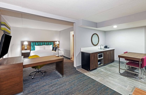 South Tulsa Hotel | Hampton Inn & Suites Tulsa-Woodland Hills 71st-Memorial