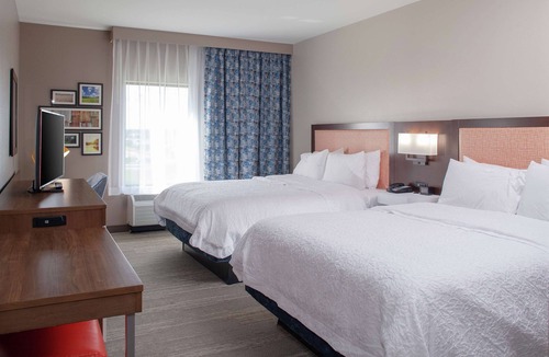 Overland Park Hotel | Hampton Inn & Suites Overland Park South