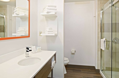 Spokane Valley Hotel | Hampton Inn & Suites Spokane Valley