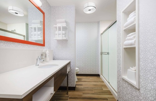 West Sacramento Hotel | Hampton Inn & Suites West Sacramento