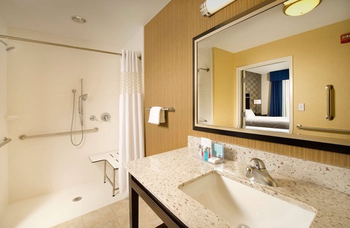 Gaithersburg Hotel | Hampton Inn & Suites Washington DC North/Gaithersburg