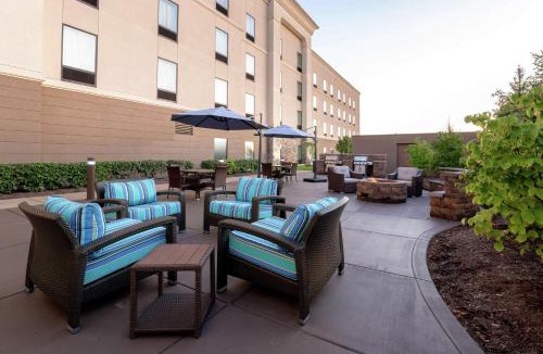 Triadelphia Hotel | Hampton Inn & Suites Wheeling - The Highlands