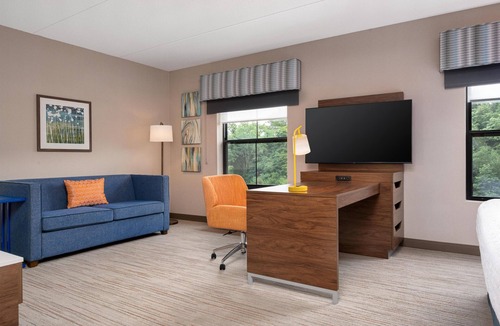 Wilkes-Barre Hotel | Hampton Inn & Suites Wilkes-Barre/Scranton