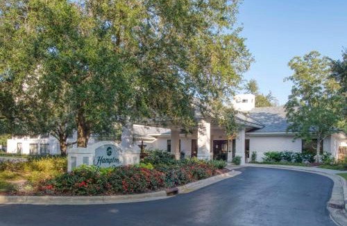 Landfall Hotel | Hampton Inn & Suites Wilmington/Wrightsville Beach
