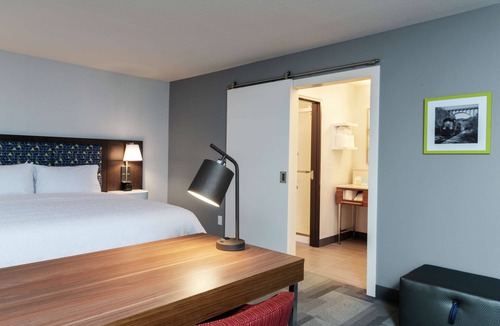 Xenia Hotel | Hampton Inn & Suites Xenia Dayton