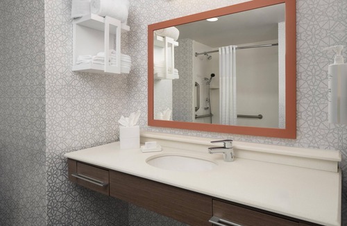 Northeast Yonkers Hotel | Hampton Inn & Suites Yonkers - Westchester